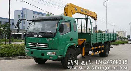 東風(fēng)多利卡隨車起重運(yùn)輸車